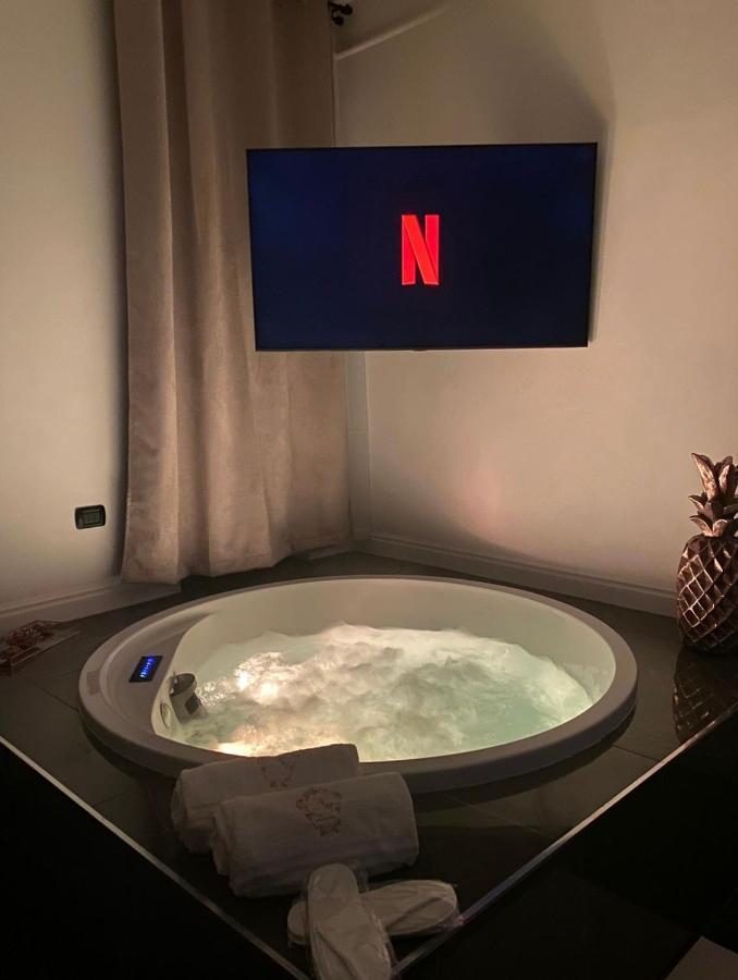 Nm Luxury Suites Помпеи Экстерьер фото